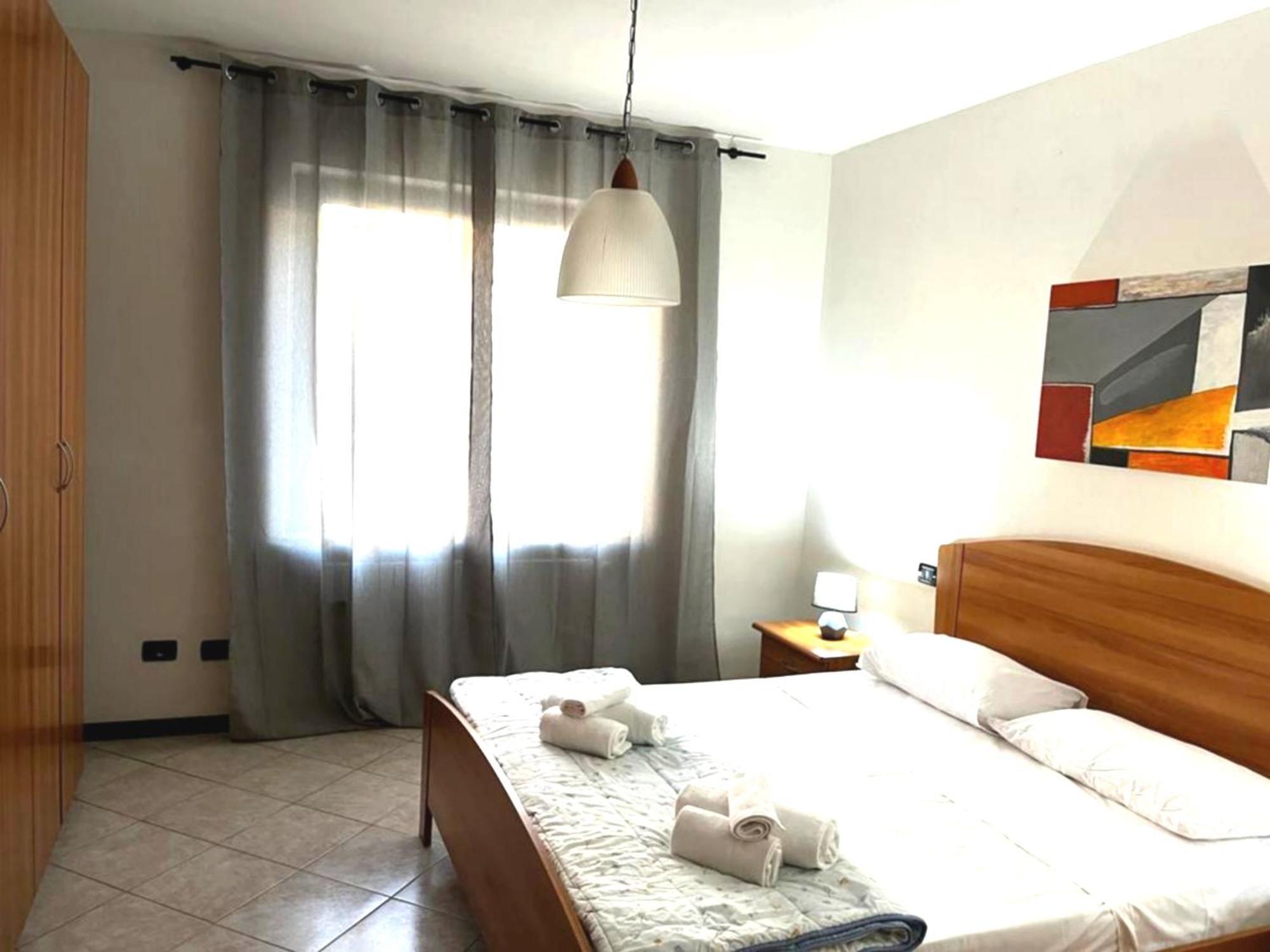 Desenzanoloft Yellow Apartment Desenzano del Garda Eksteriør billede